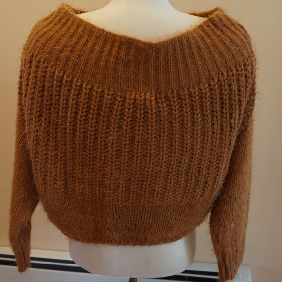 Knitted sweater - Picture 2 of 3